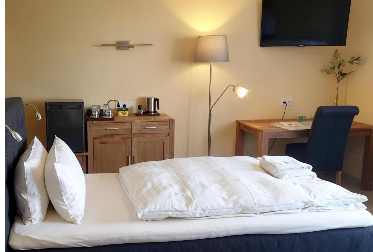 Bed And Breakfast Am Hoehenweg Warstein Exteriör bild