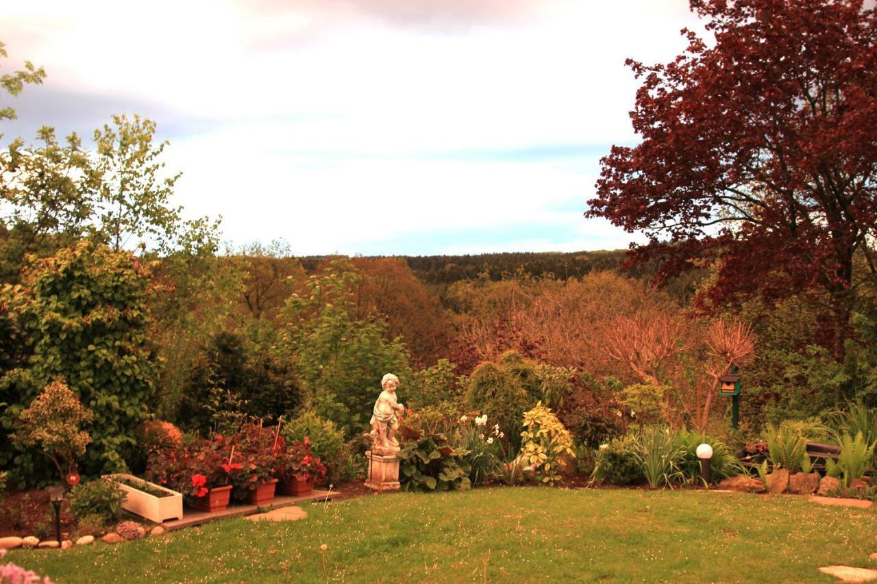 Bed And Breakfast Am Hoehenweg Warstein Exteriör bild
