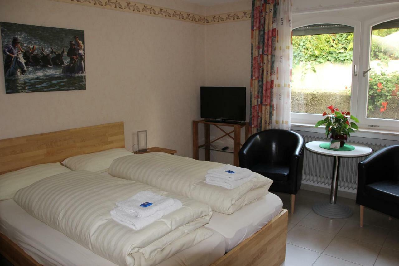 Bed And Breakfast Am Hoehenweg Warstein Exteriör bild